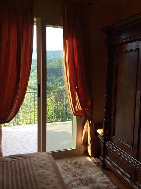 L'Acacia B&B 皮特拉利古 客房 照片