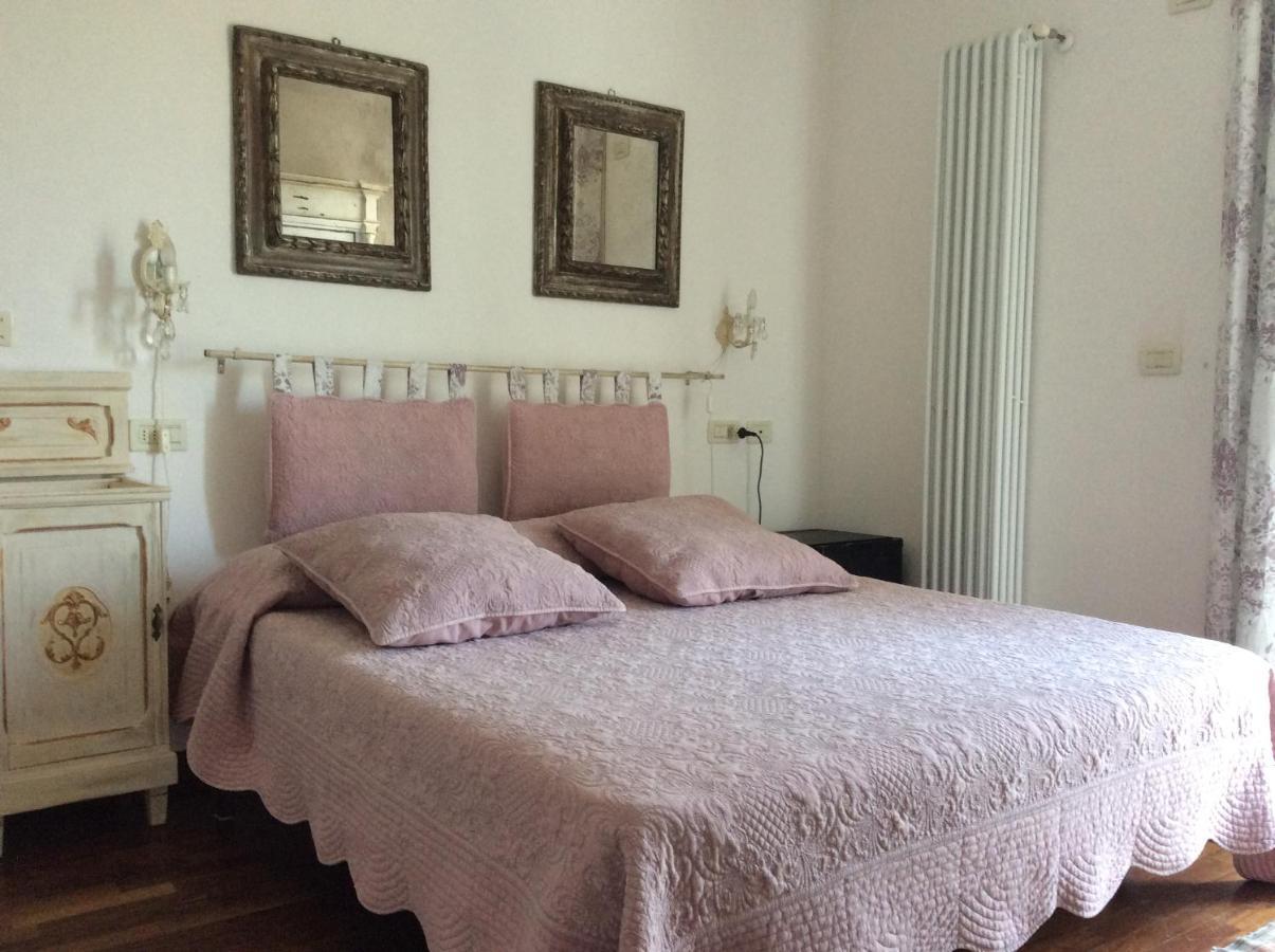 L'Acacia B&B 皮特拉利古 外观 照片